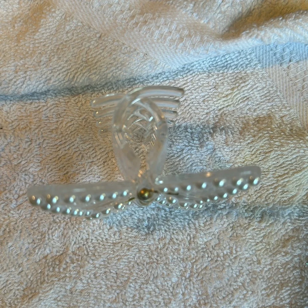 N/A pearl butterfly
